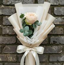 Букет цветов из:  Розы в Благоево