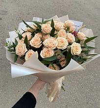 Букет Кремовые розы Латте в Благоево