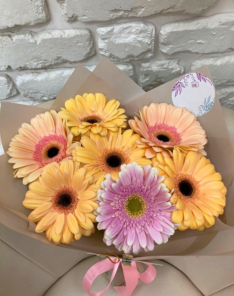 Букет цветов из: Герберы в Благоево