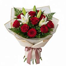 Букет цветов из:  Лилии и Розы в Благоево