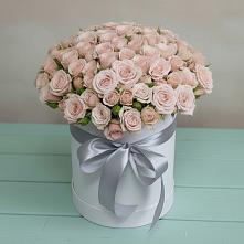 Цветочная композиция из Розы в шляпной коробке в Благоево