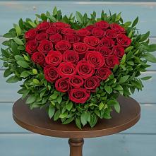 Цветочная композиция из Розы в виде сердца #REPLACE_PRED# Благоево