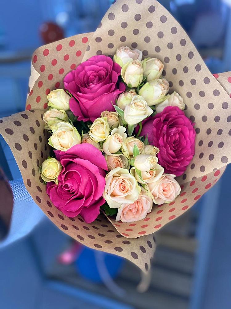 Букет цветов из: Розы в Благоево