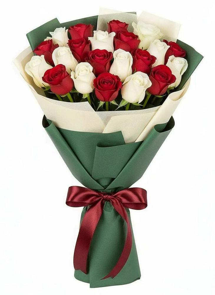 Букет Микс из красных и белых роз в Благоево