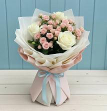 Букет цветов из:  Розы в Благоево