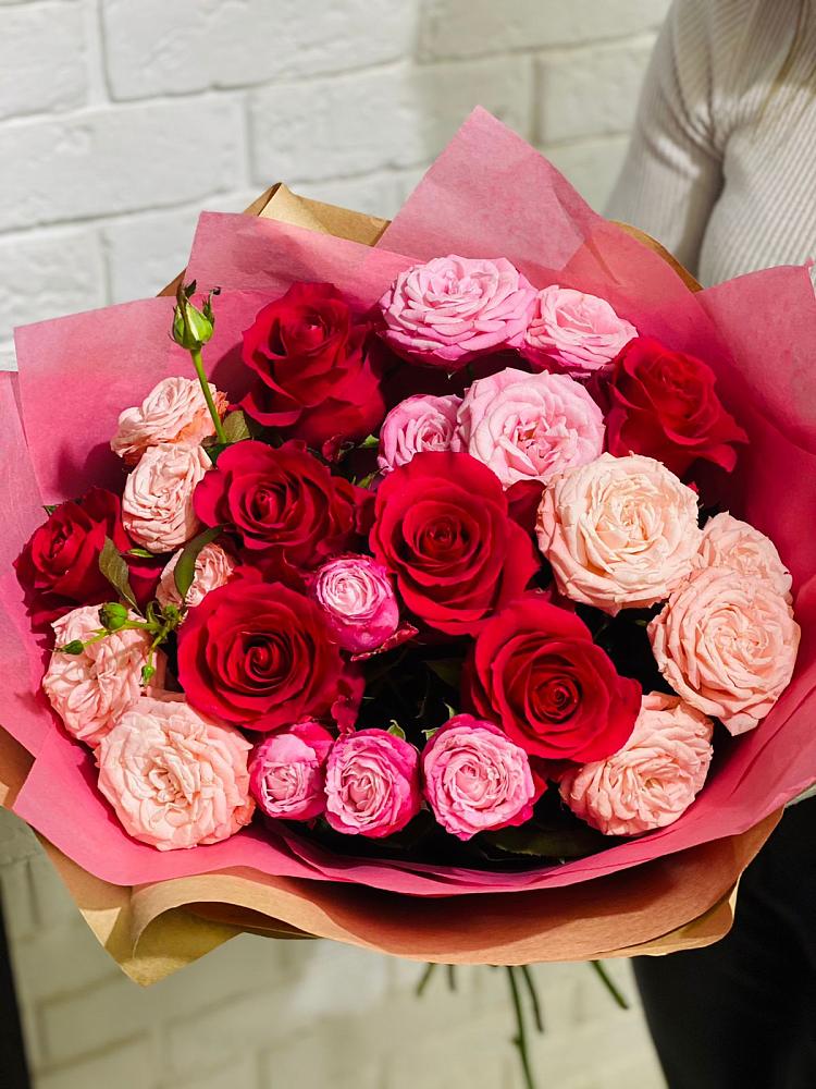 Букет цветов из: Розы в Благоево