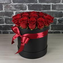 Цветочная композиция из Розы в шляпной коробке в Благоево