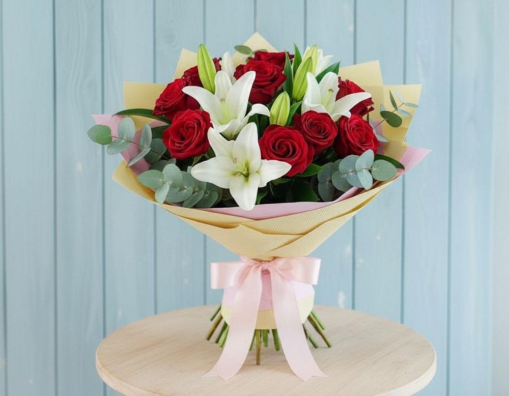 Букет цветов из: Лилии и Розы в Благоево